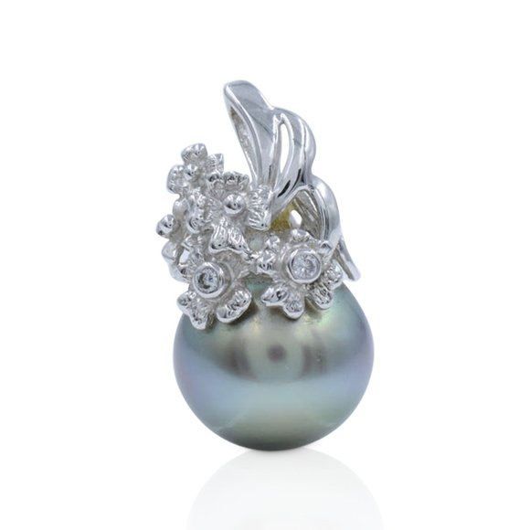 Black Tahitian Pearl & Diamond Floral Motif Pendant 18K White Gold 0.03cttw - Picture 1 of 5